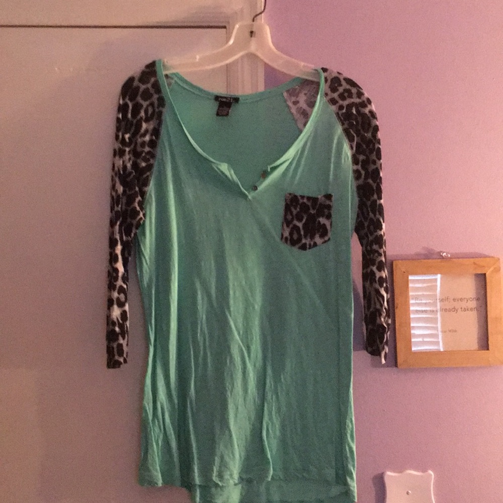 Long sleeved top